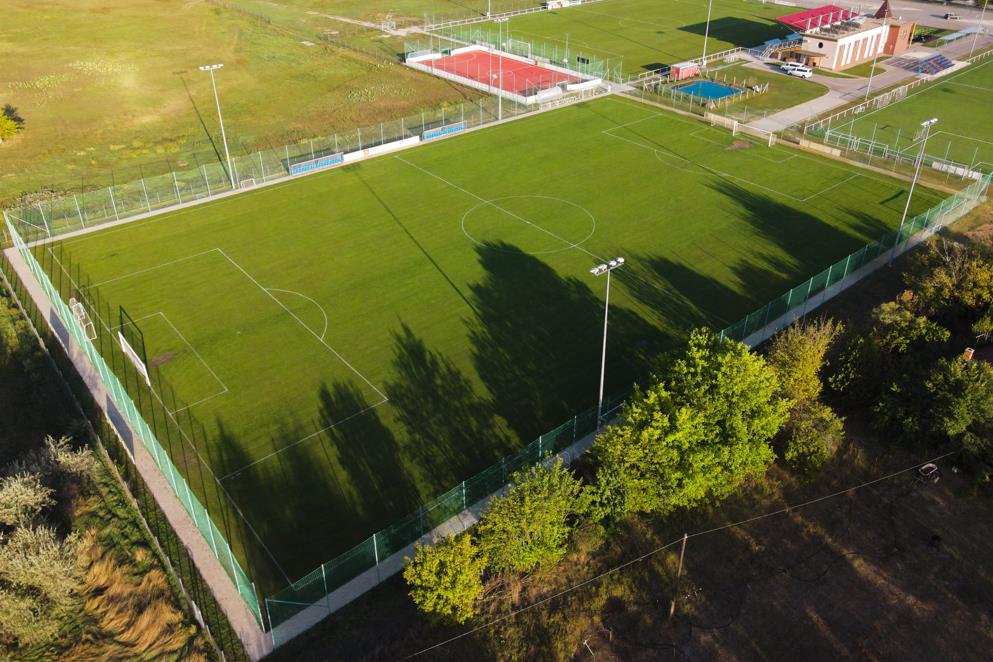 Móradombi Sportközpont Élőfüves EDZŐ labdarúgó pálya